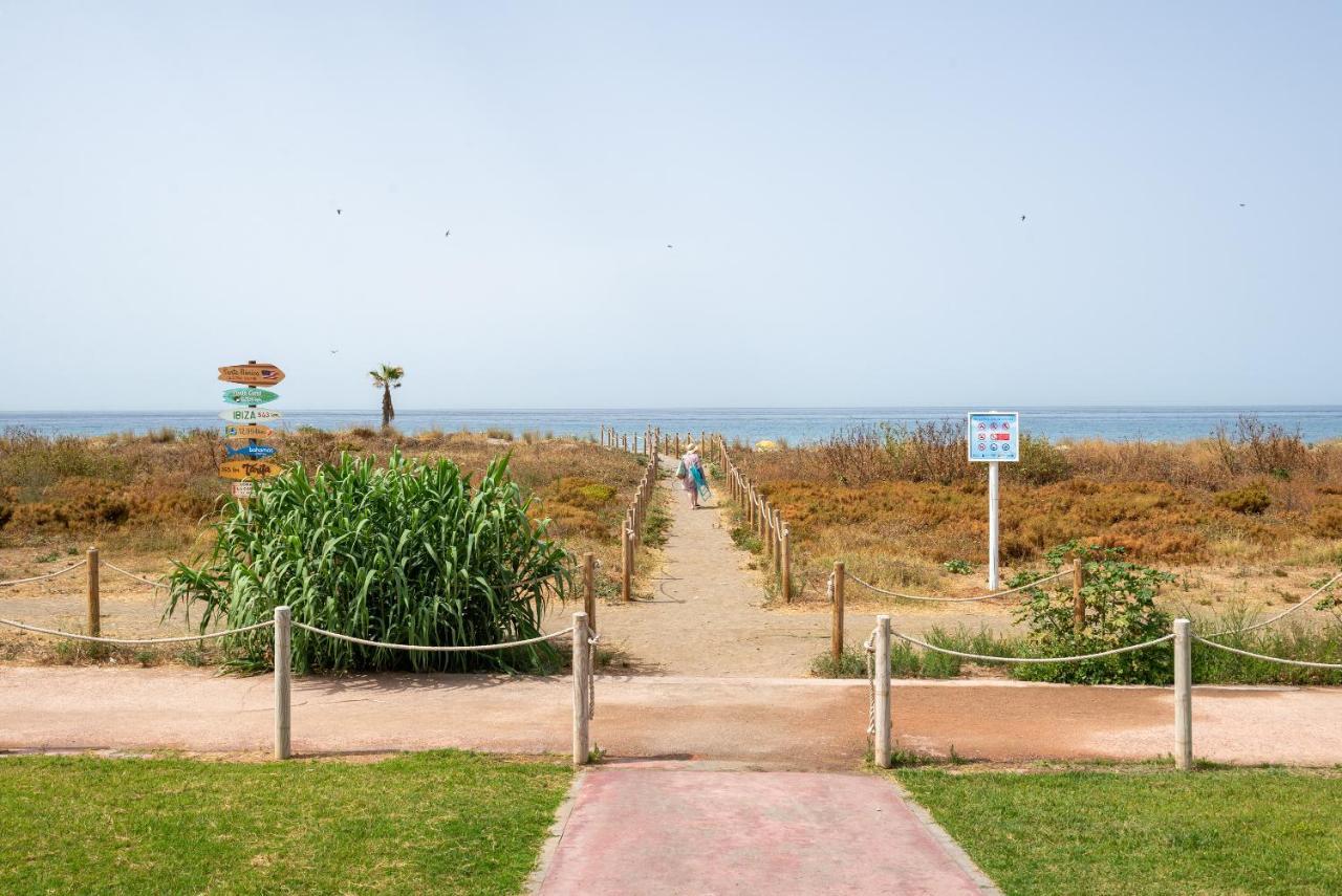 Seafront Duna Beach Luxury Apartment Torrox Exterior foto